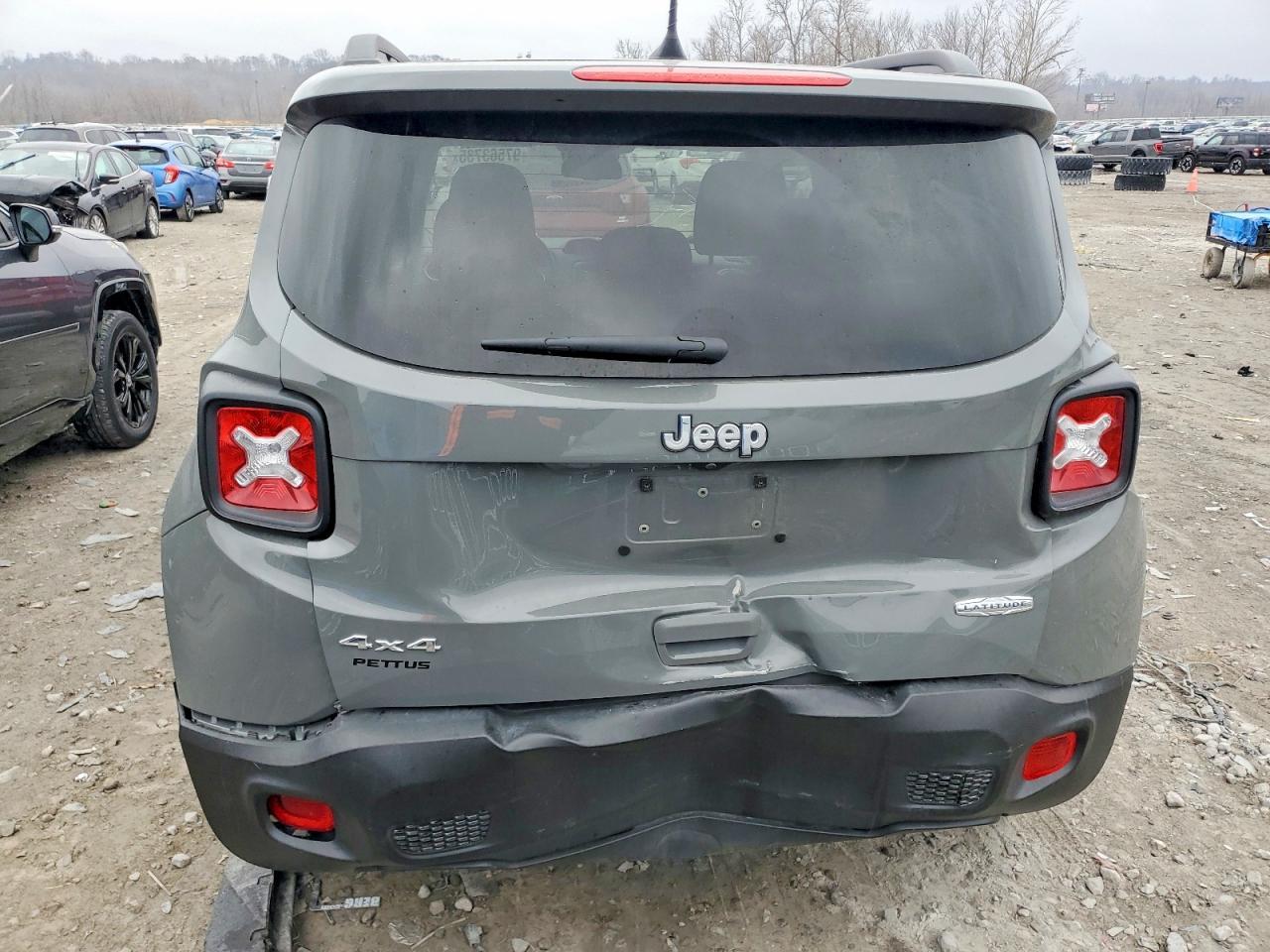 2021 Jeep Renegade Latitude - Фото 6