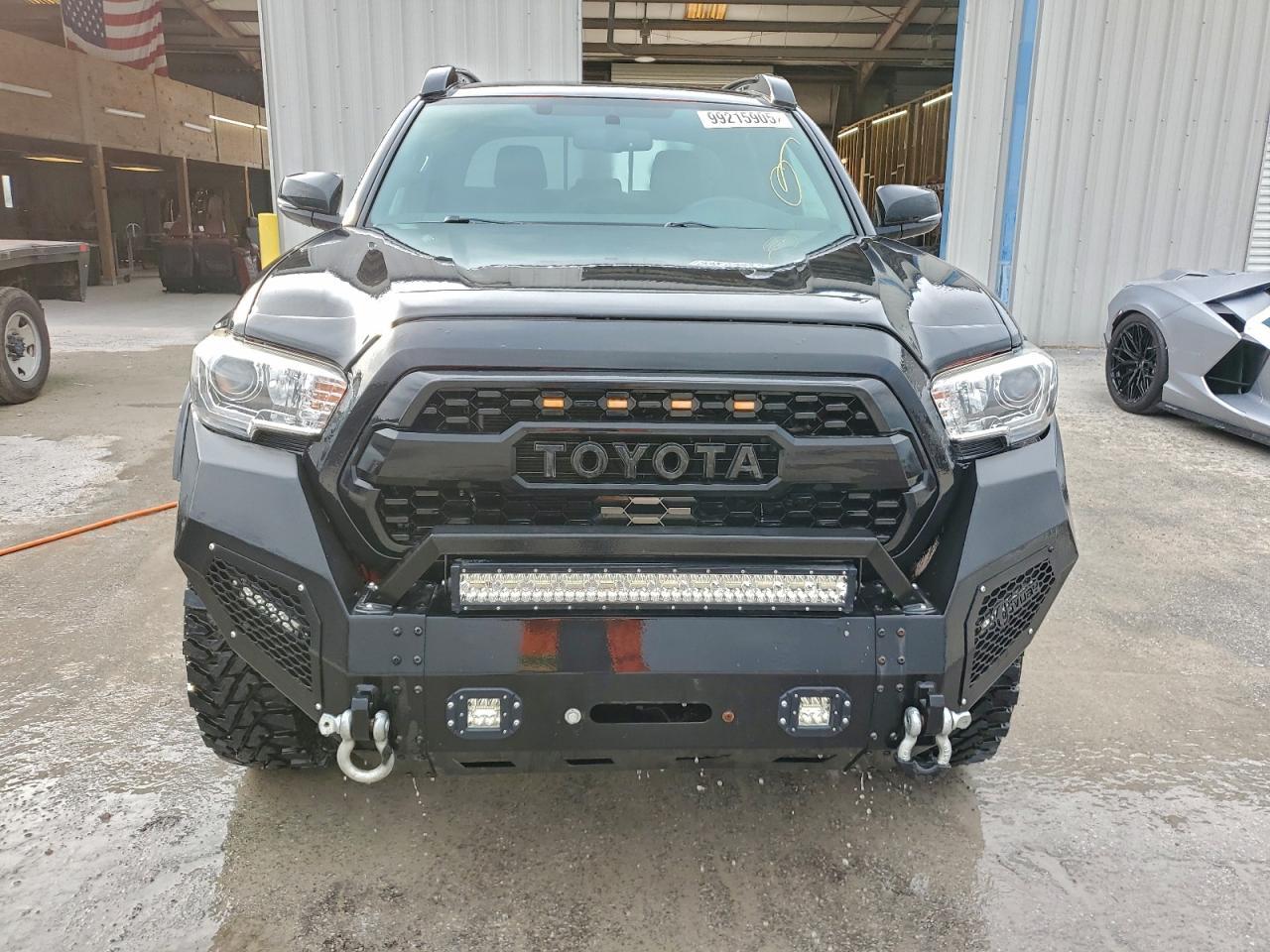 2017 Toyt Tacoma Trd Off-Road 4X4 - Image 5