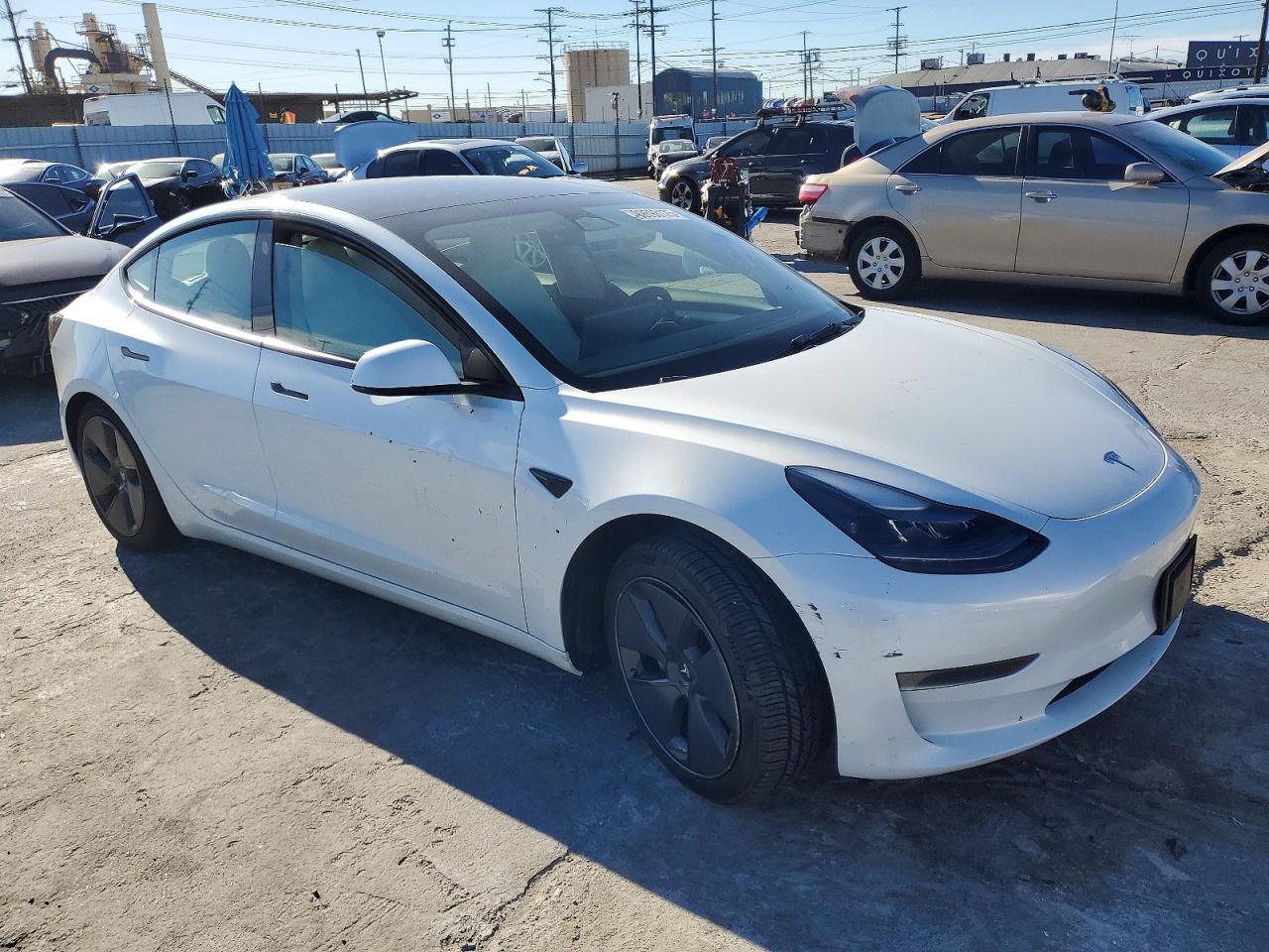 2023 Tesla Model 3 - Image 4