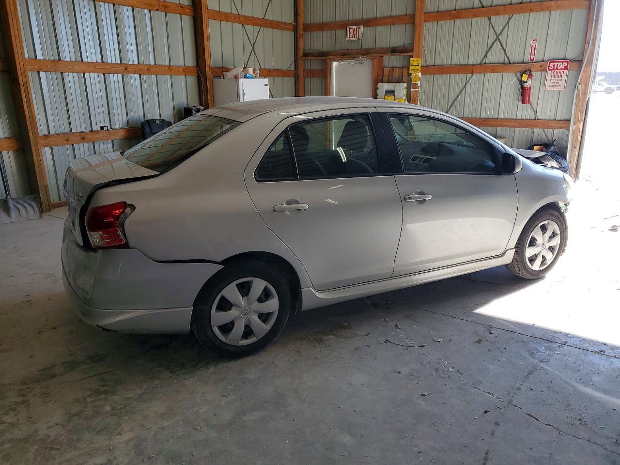 2008 Toyota Yaris - Image 3