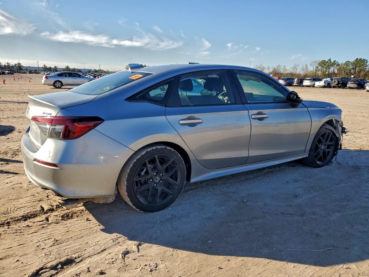 2025 Honda Civic Sport - Фото 3