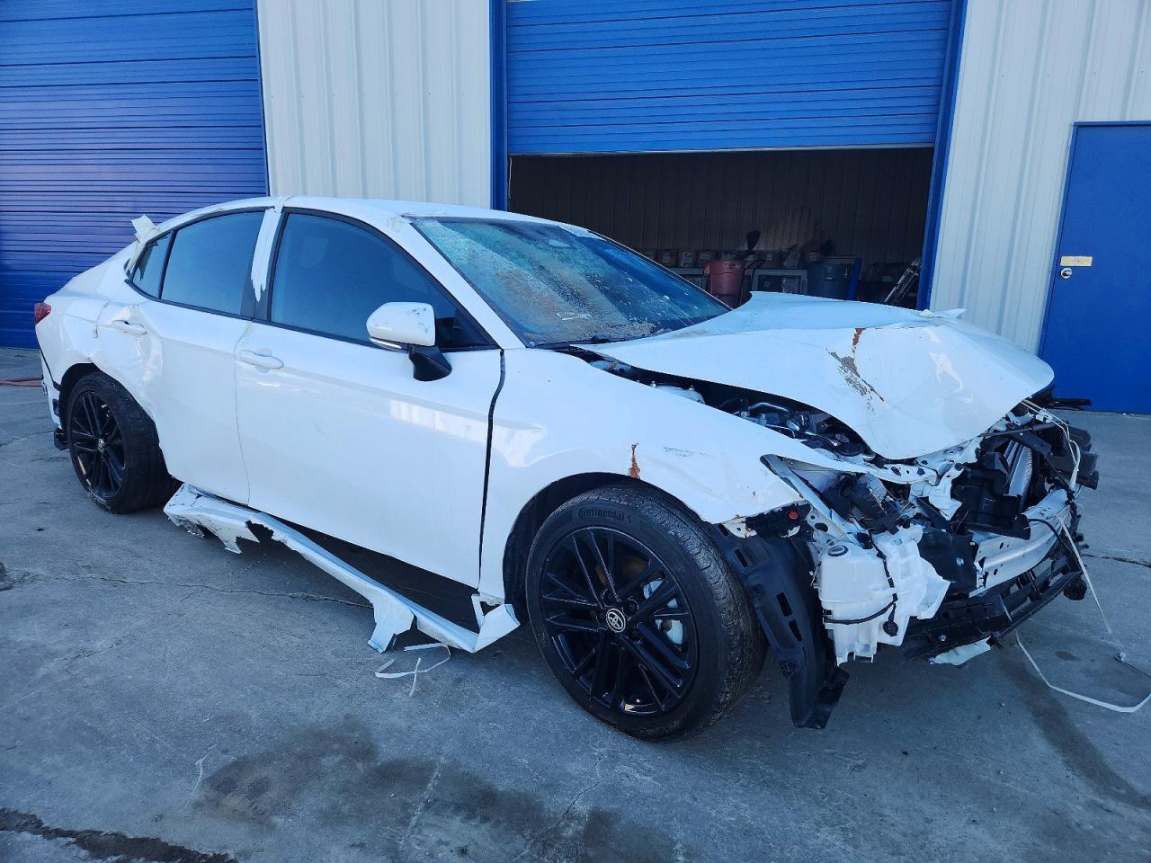 2025 Toyota Camry Se - Фото 4