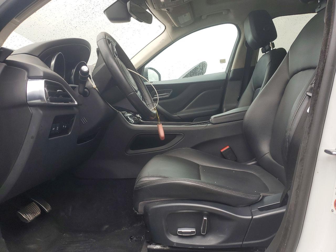 2019 Jaguar F-Pace Premium - Фото 7