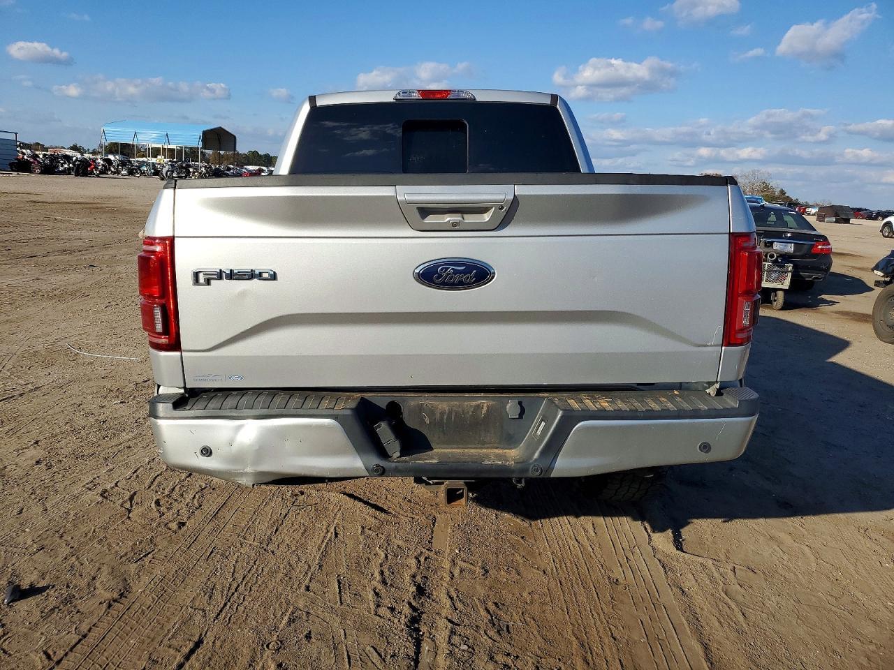 2016 Ford F150 Supercrew - Фото 6
