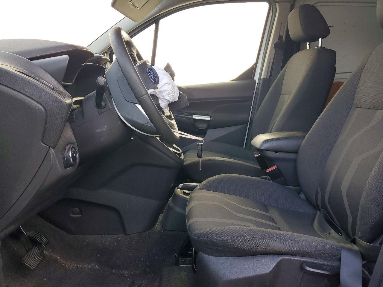 2017 Ford Transit Connect Delivery Van - Фото 7