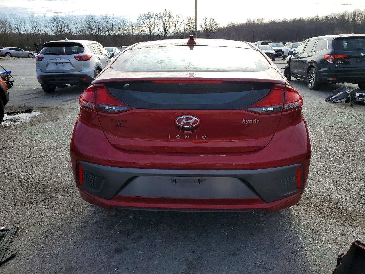2021 Hyundai Ioniq Se - Фото 6