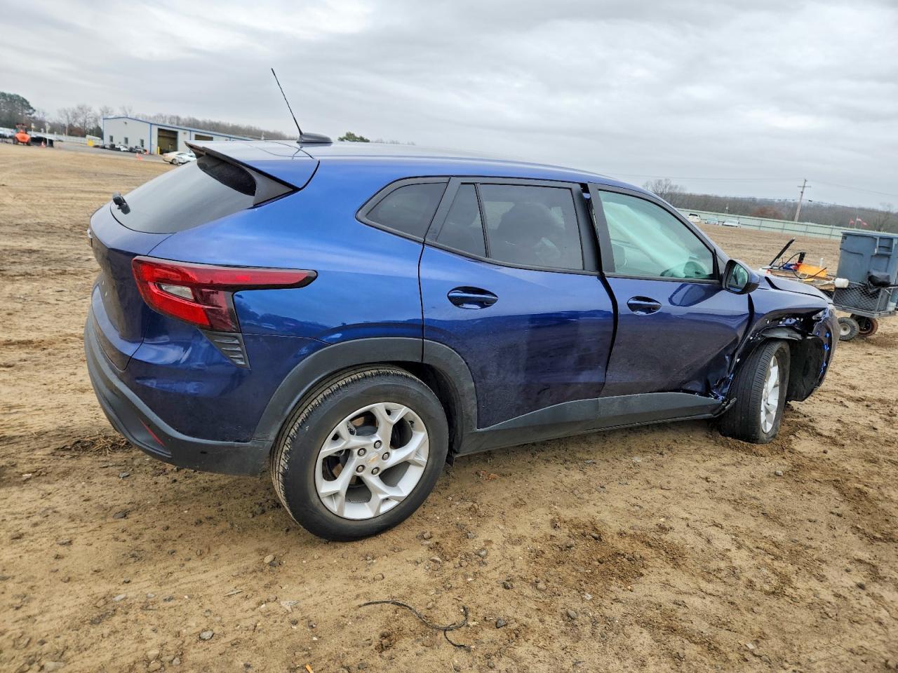 2024 Chevrolet Trax - Image 3