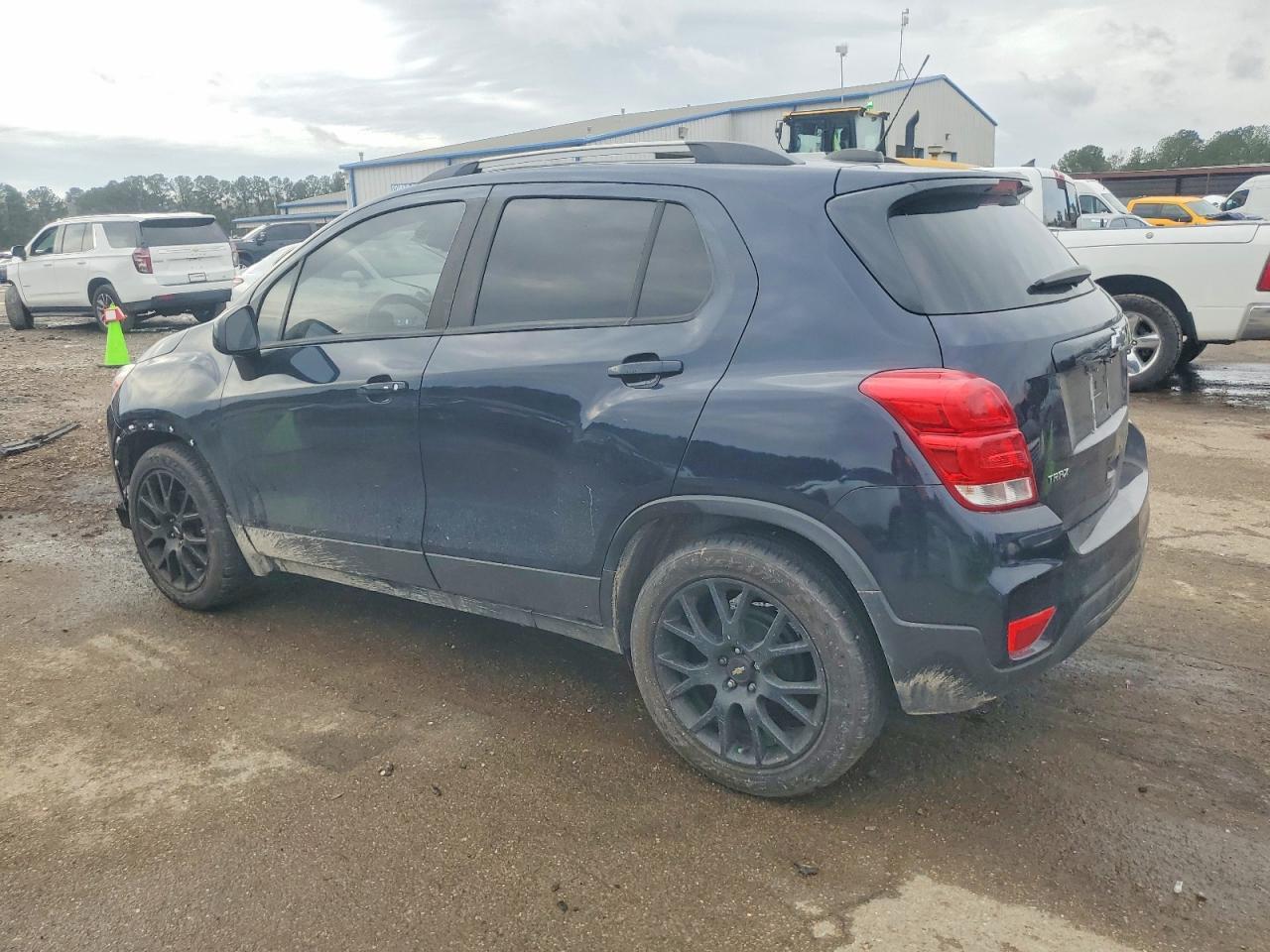 2021 Chevrolet Trax 1Lt - Фото 2