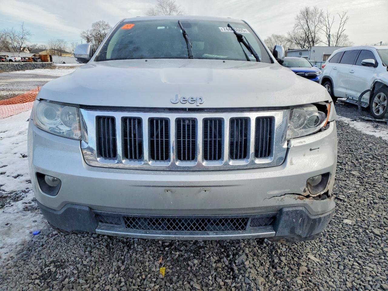 2011 Jeep Grand Cherokee Limited - Image 5