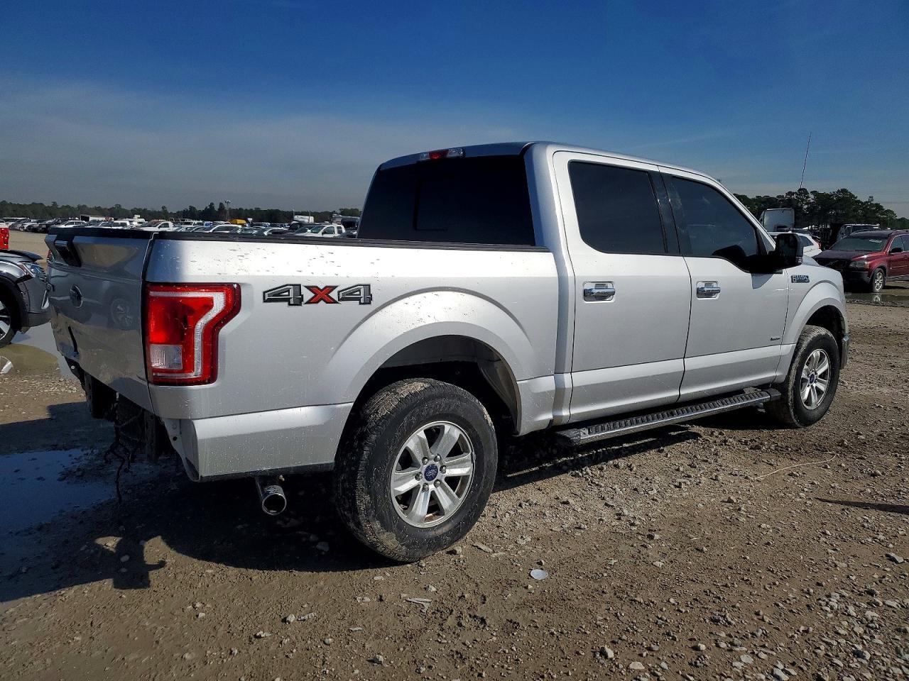 2016 Ford F150 Supercrew - Фото 3