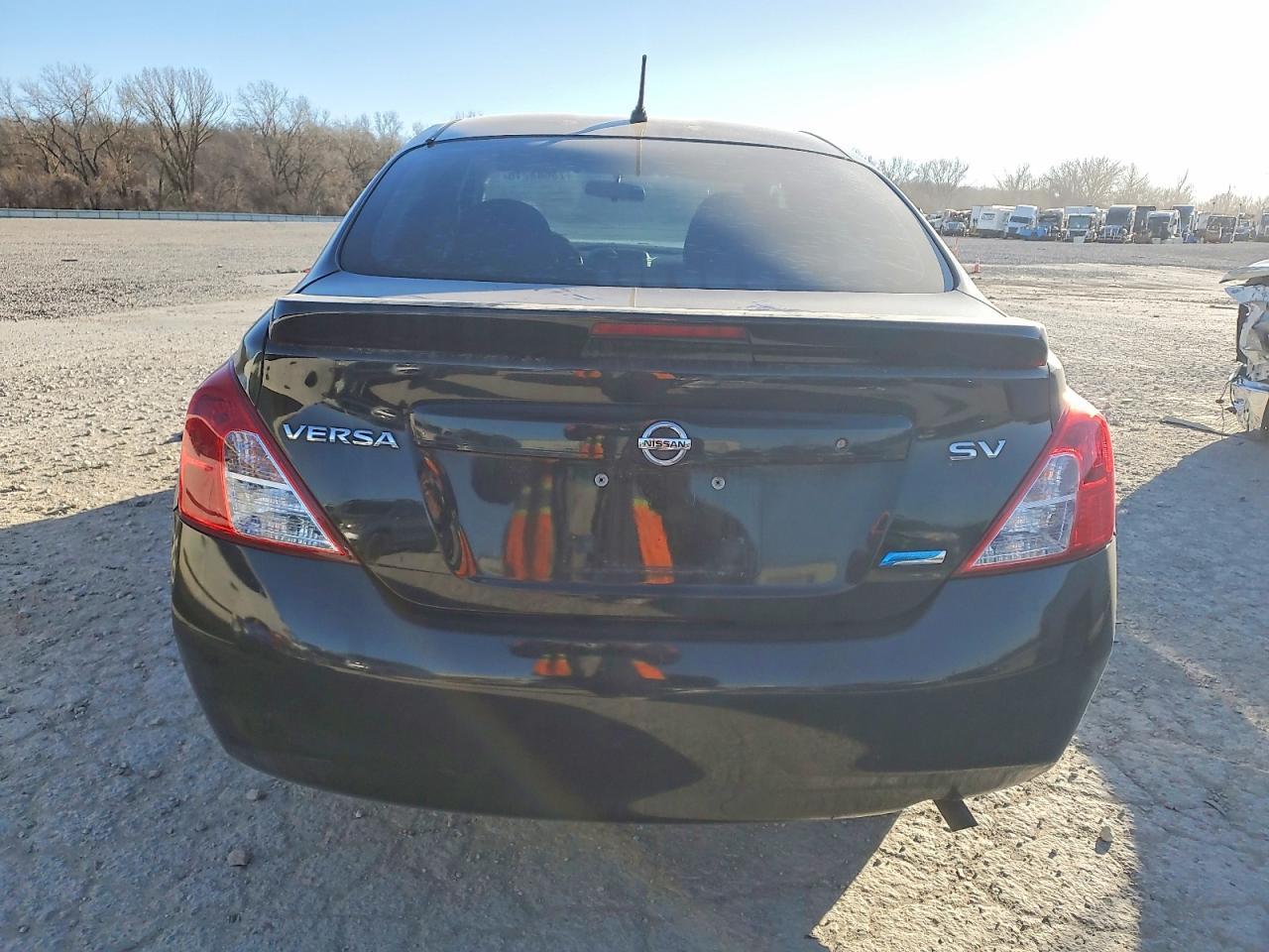 2013 Nissan Versa S - Image 6