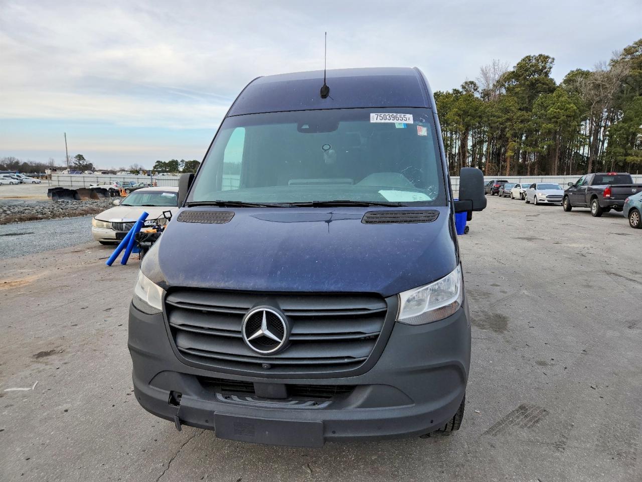 2022 Mercedes Benz Sprinter 2500 Delivery Van - Image 5