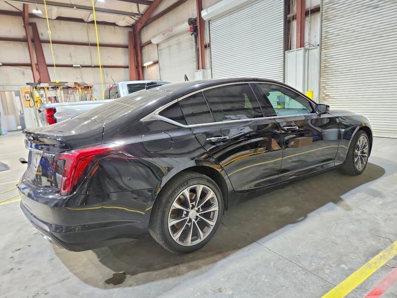 2022 Cadillac Ct5 Premium Luxury - Image 3