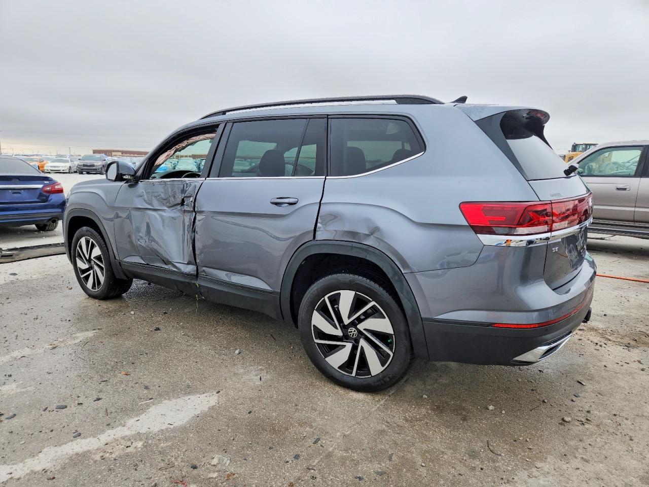 2024 Volkswagen Atlas Se - Фото 2