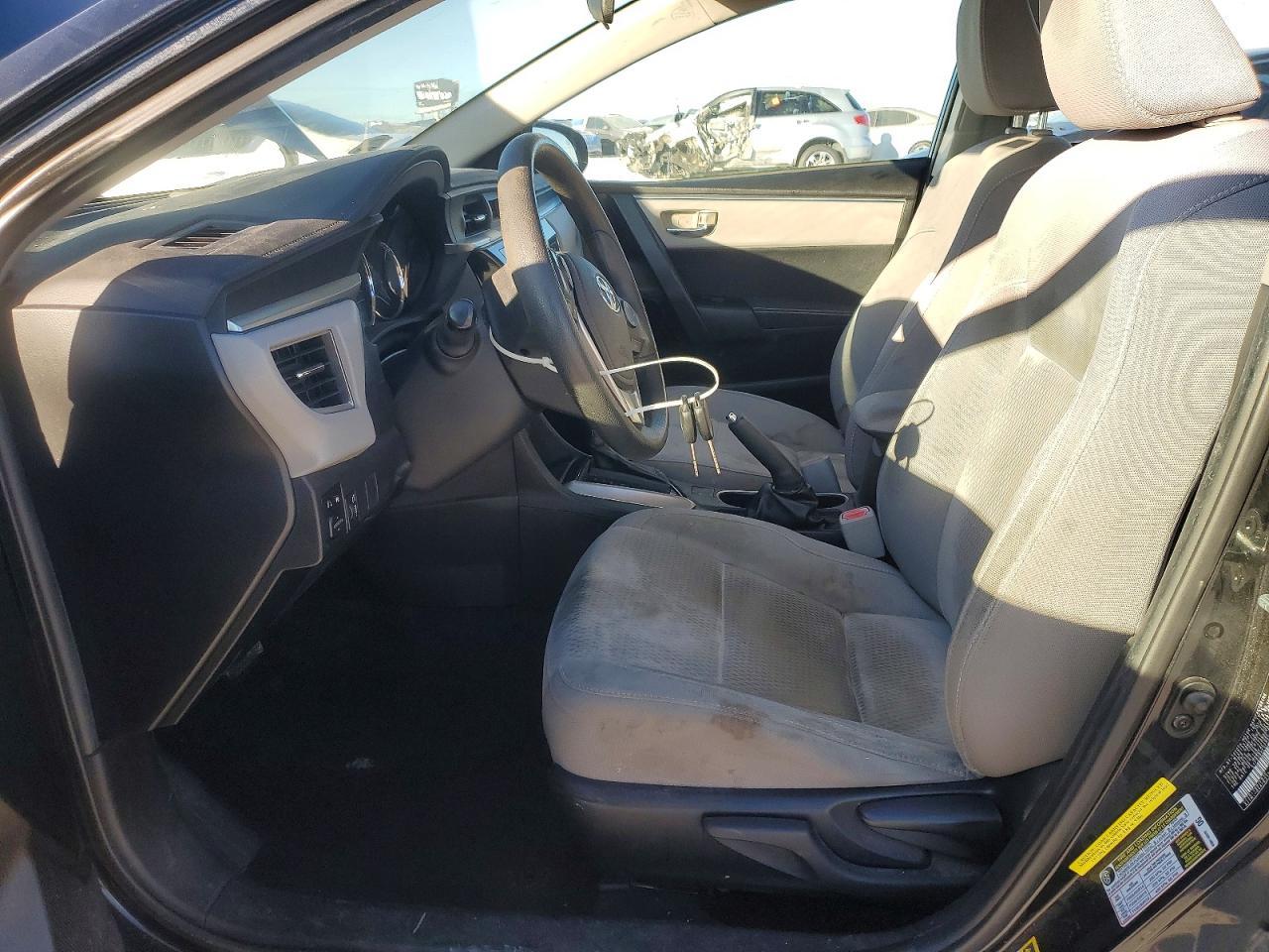 2015 Toyota Corolla Le - Фото 7