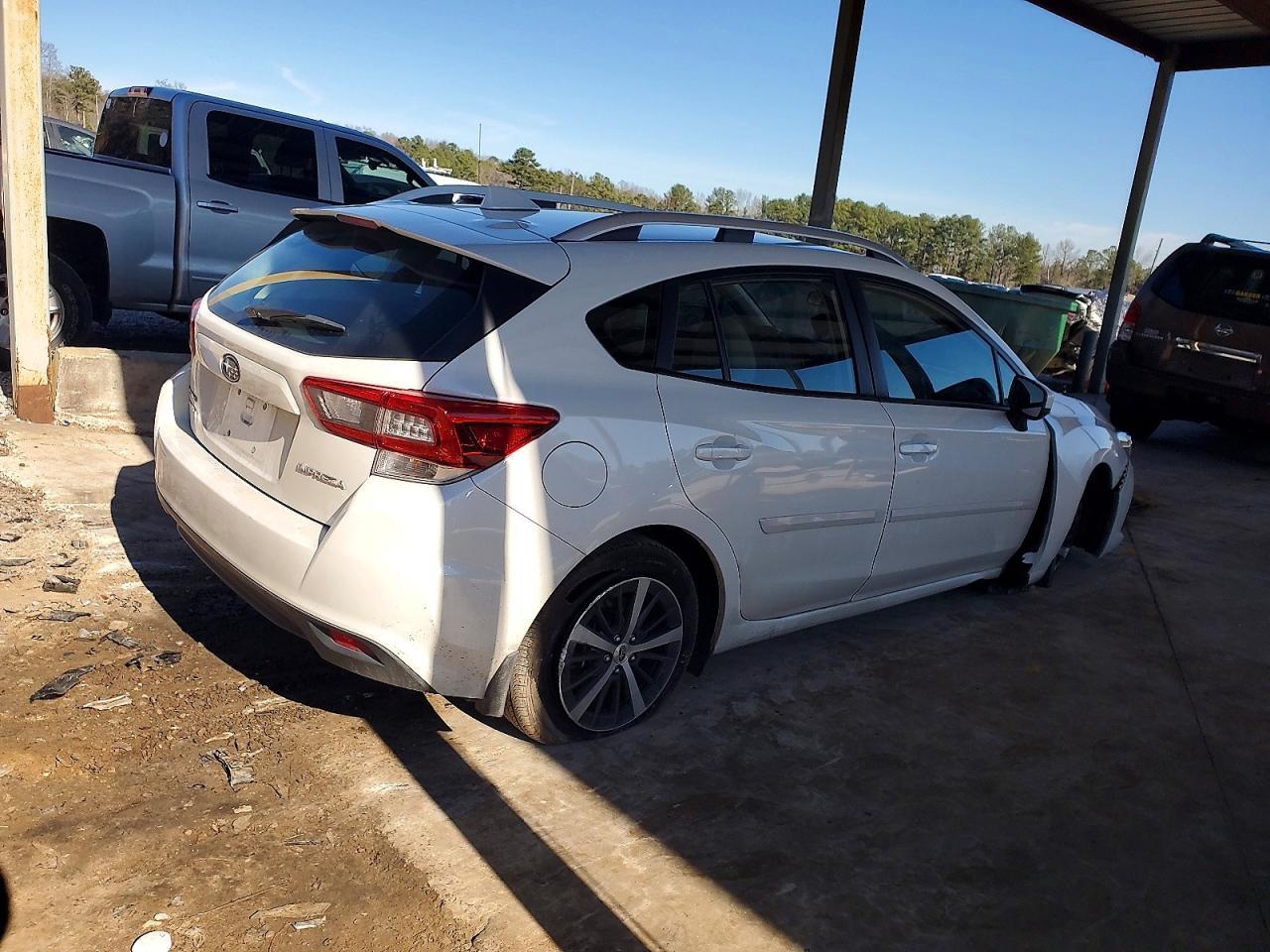 2021 Subaru Impreza Premium - Image 3