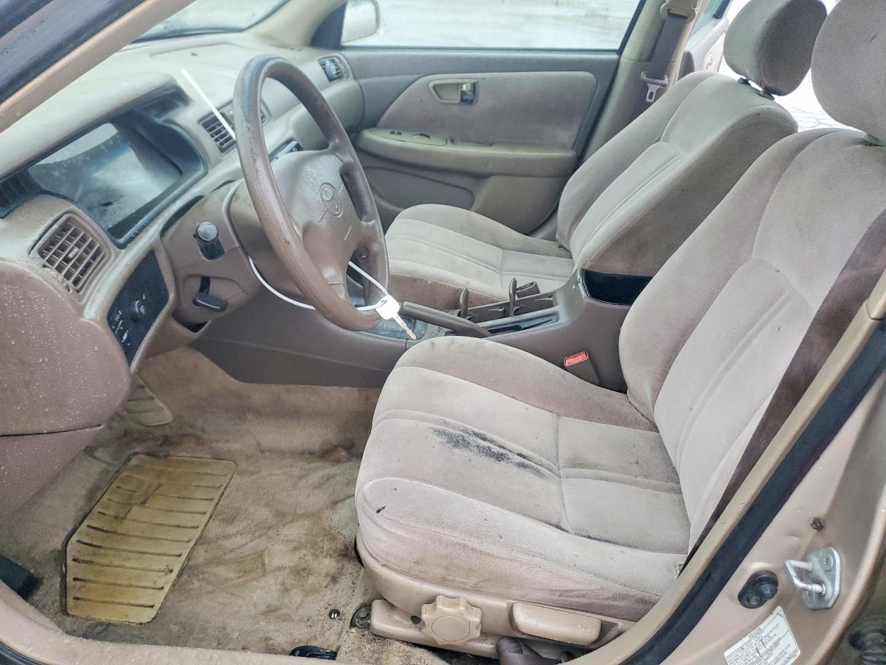 1998 Toyota Camry Ce - Image 7