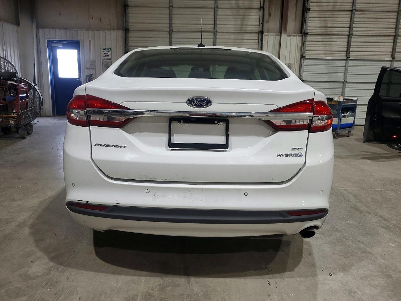 2017 Ford Fusion Se Hybrid - Image 6