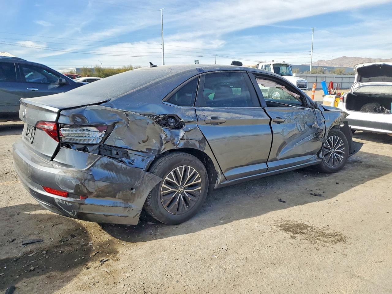 2019 Volkswagen Jetta S - Фото 3