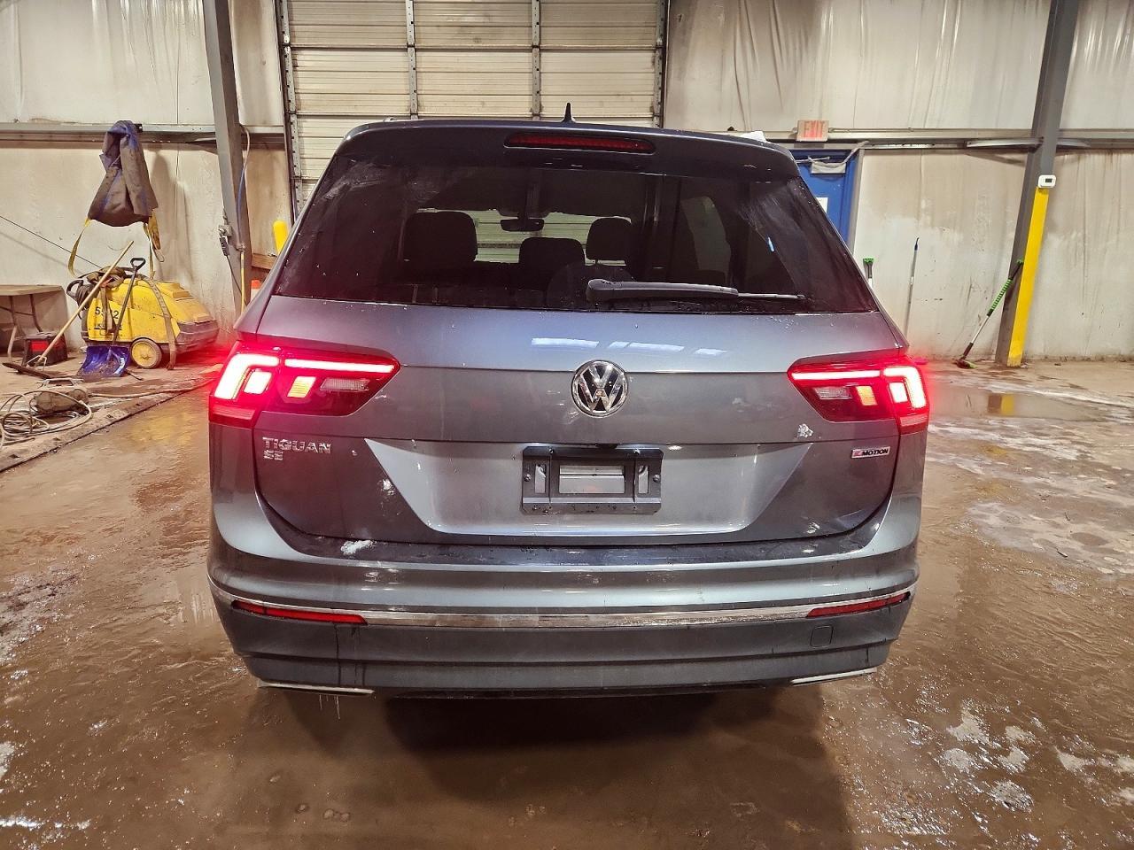 2021 Volkswagen Tiguan Se - Фото 6