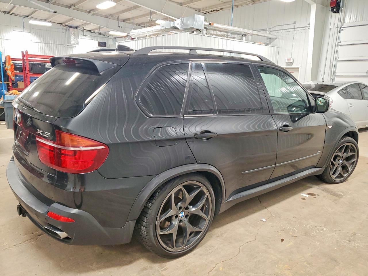 2008 BMW X5 4.8I - Фото 3