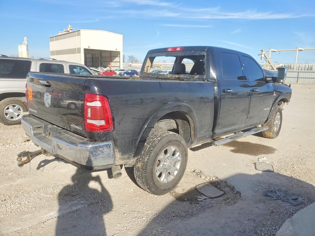2022 Ram 2500 Laramie - Image 3