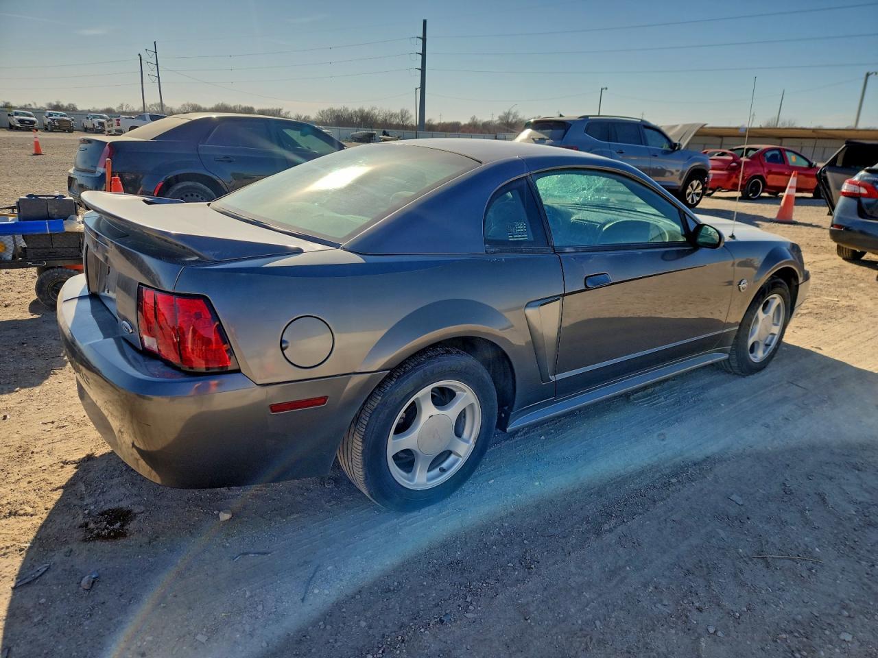 2004 Ford Mustang - Image 3