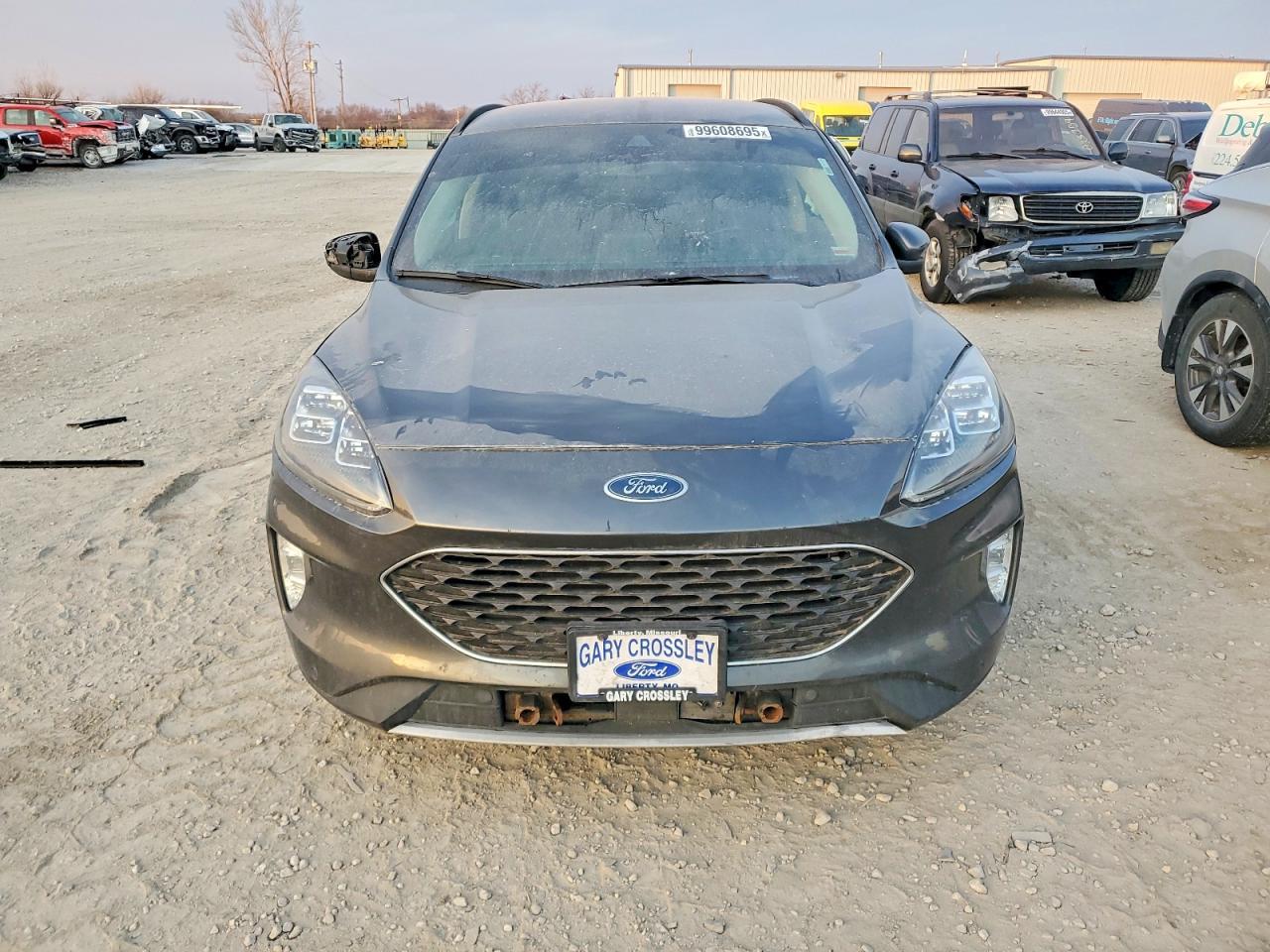 2020 Ford Escape Titanium - Фото 5