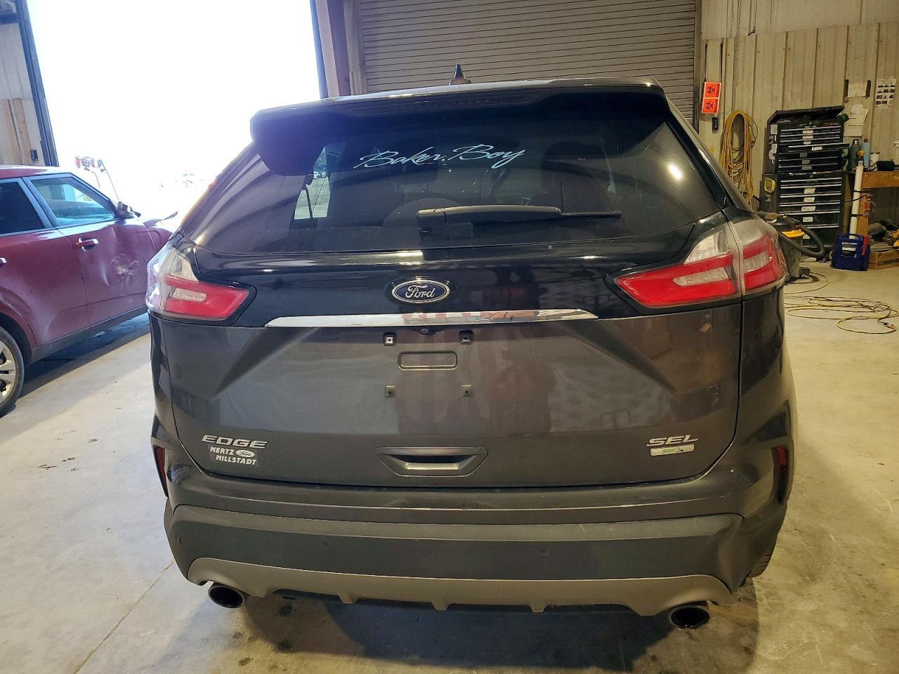 2019 Ford Edge Sel - Image 6