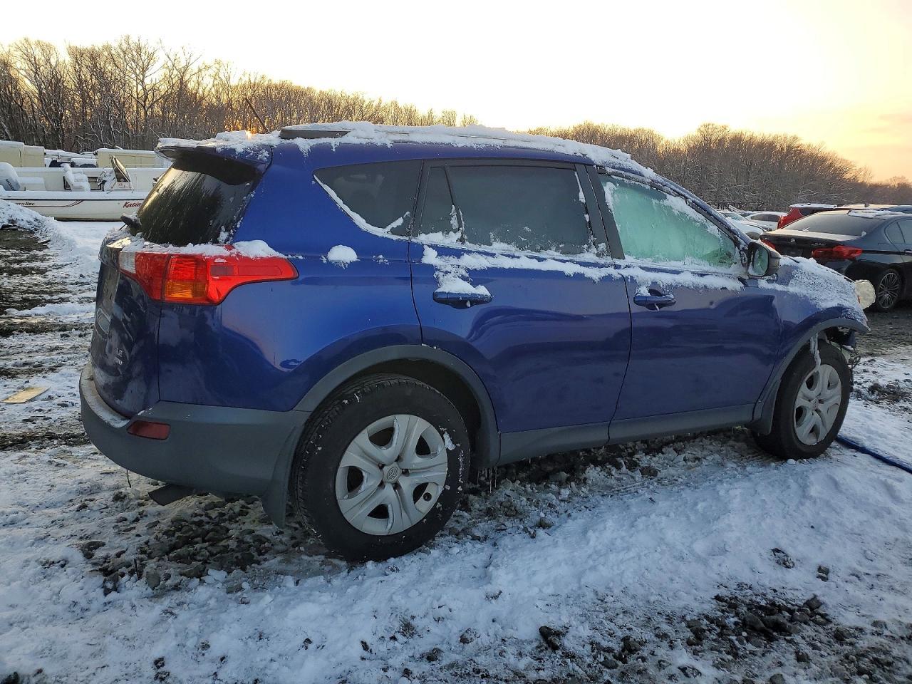 2015 Toyota Rav4 Le - Фото 3