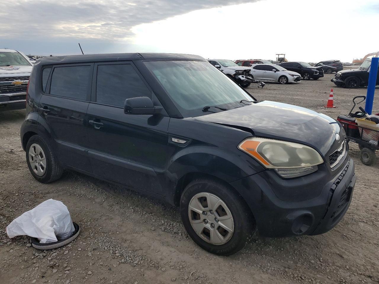 2013 Kia Soul - Image 4