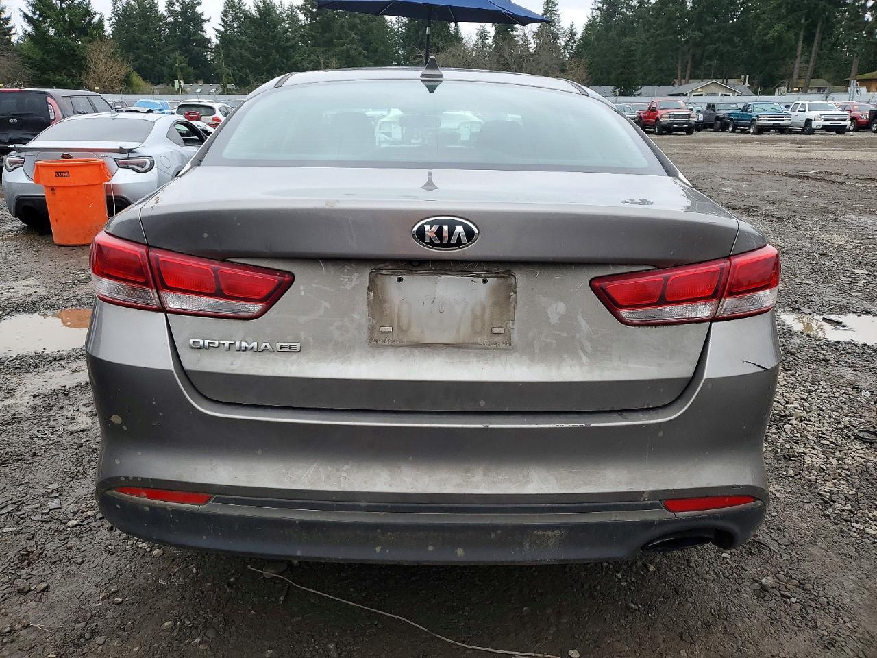 2018 Kia Optima Lx - Image 6