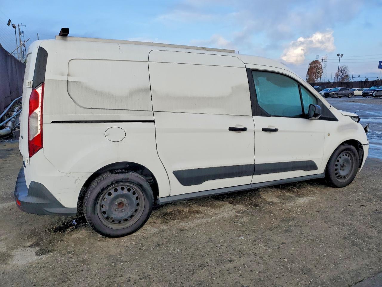 2017 Ford Transit Connect Delivery Van - Фото 3
