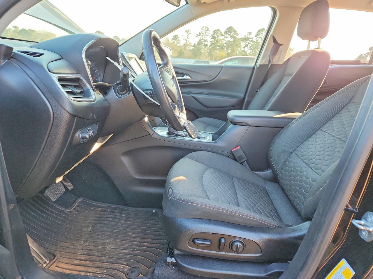 2019 Chevrolet Equinox Lt - Image 7