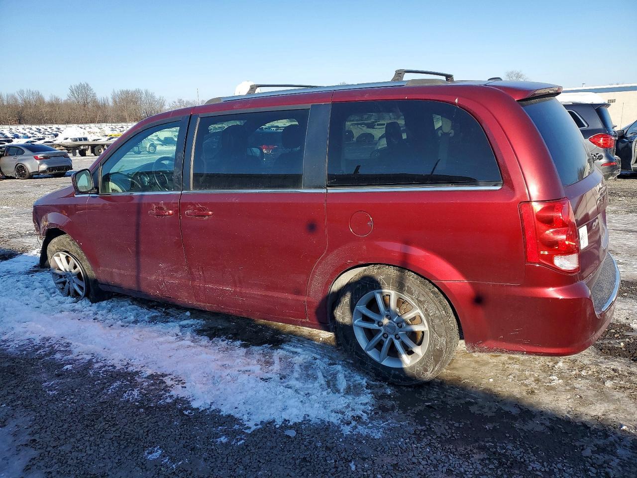 2019 Dodge Grand Caravan Sxt - Фото 2