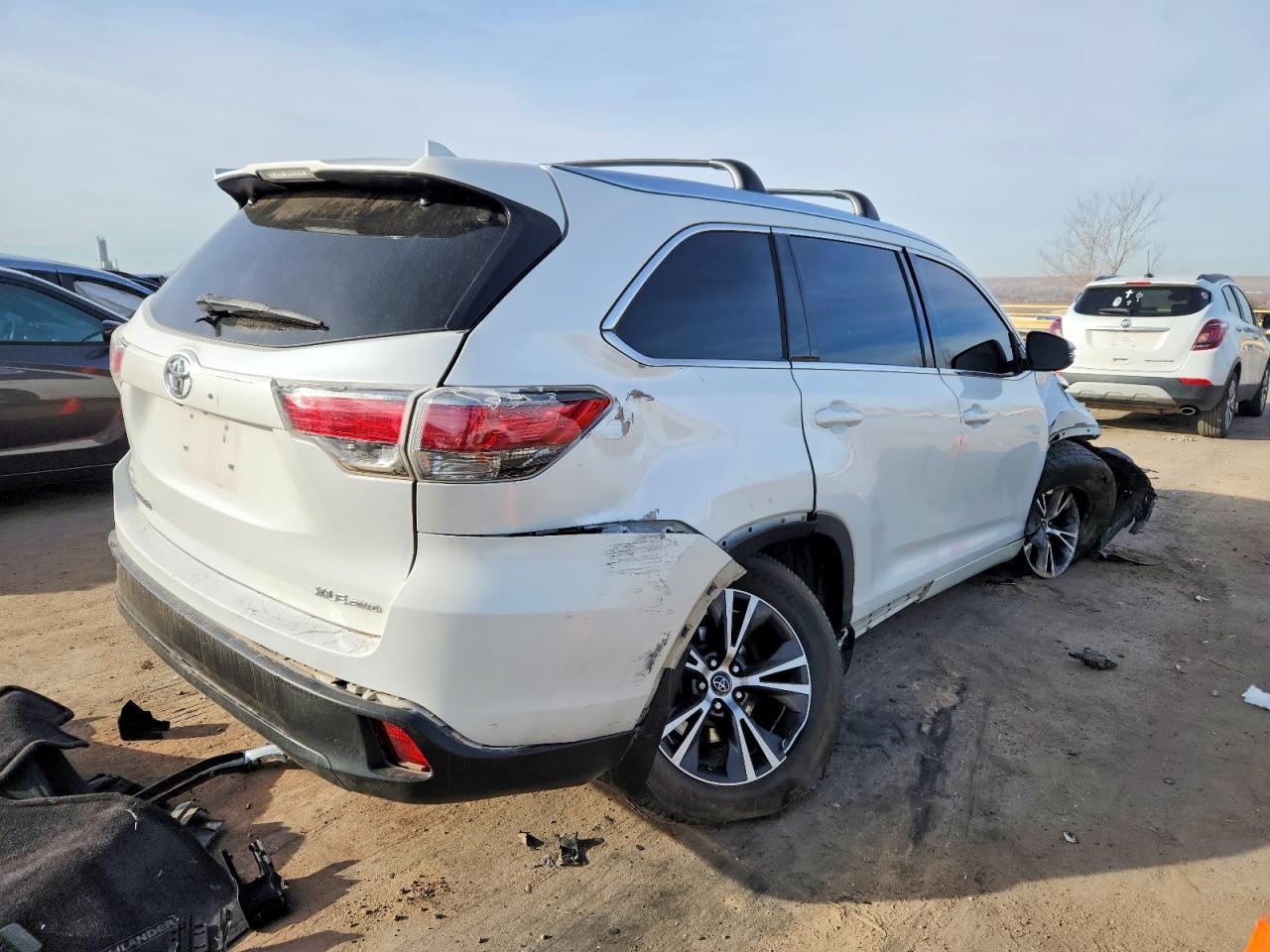 2016 Toyota Highlander Xle - Фото 3