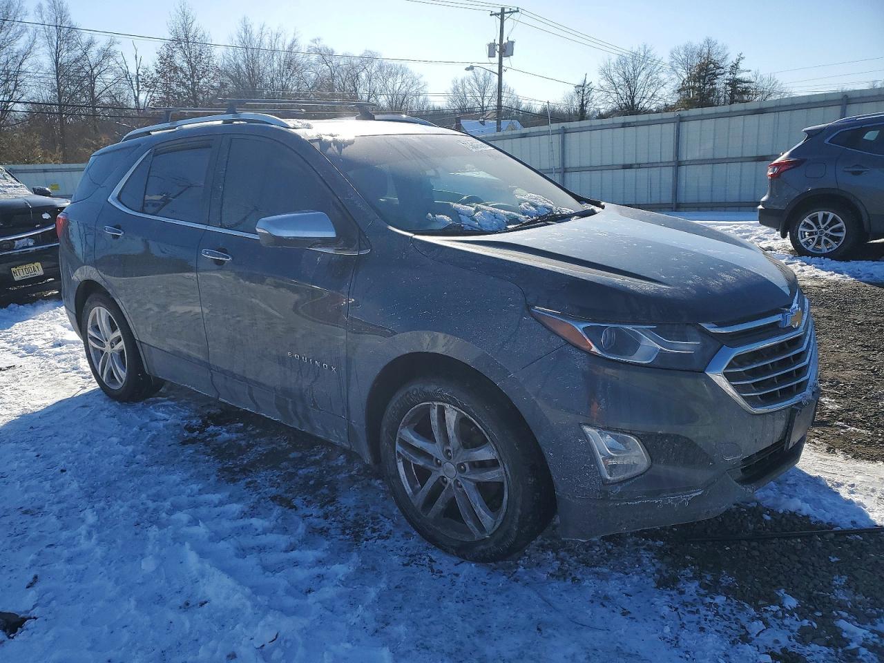2018 Chevrolet Equinox Premier - Фото 4