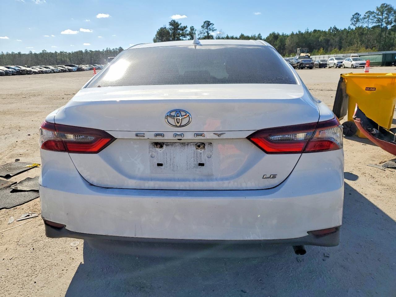 2023 Toyota Camry Le - Фото 6