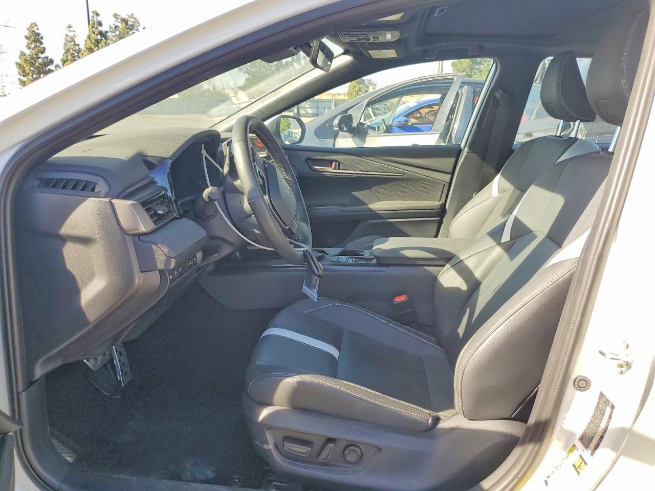 2025 Toyota Camry Xse - Image 7