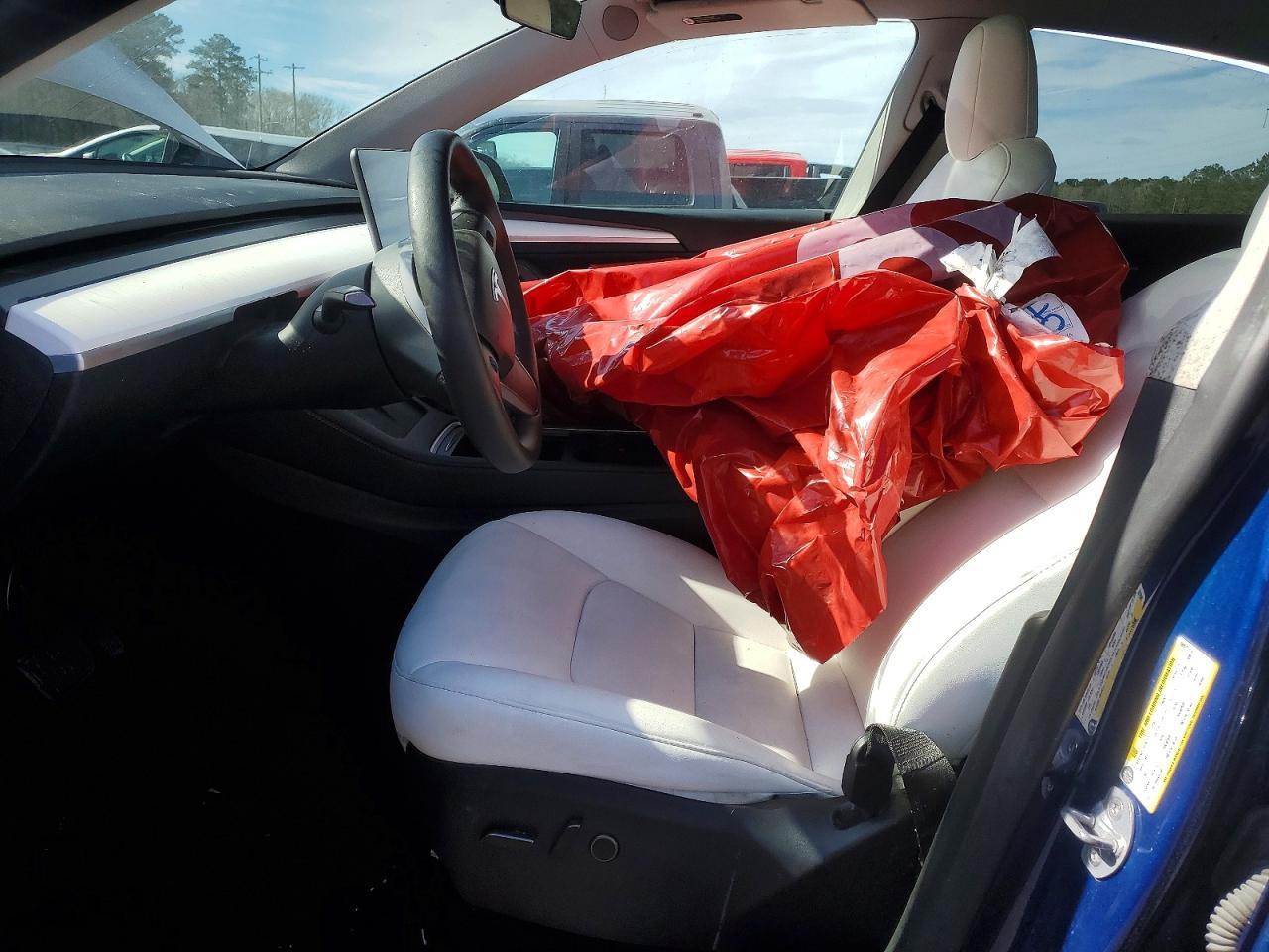 2024 Tesla Model Y - Фото 7