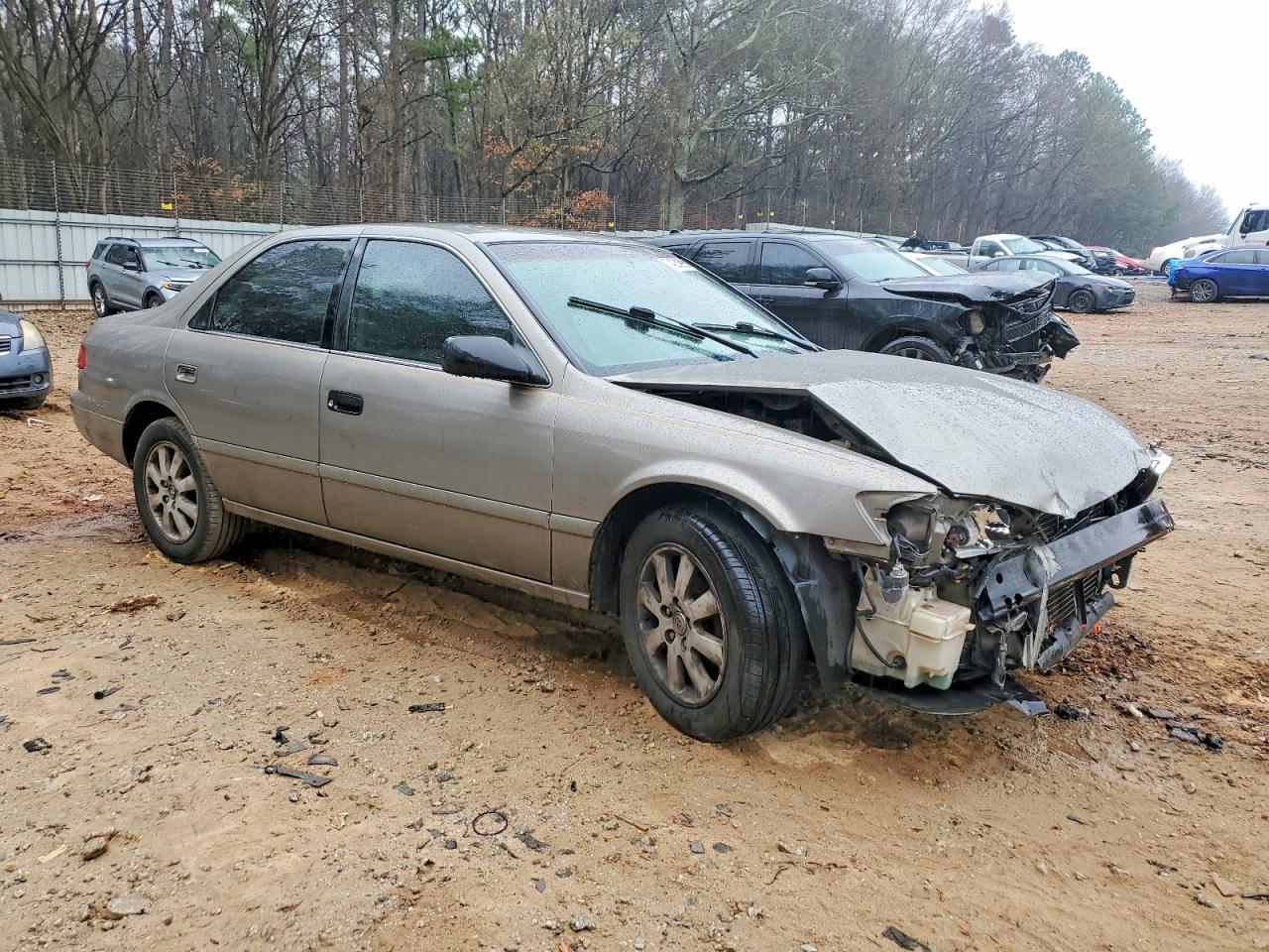 2000 Toyota Camry Ce - Фото 4