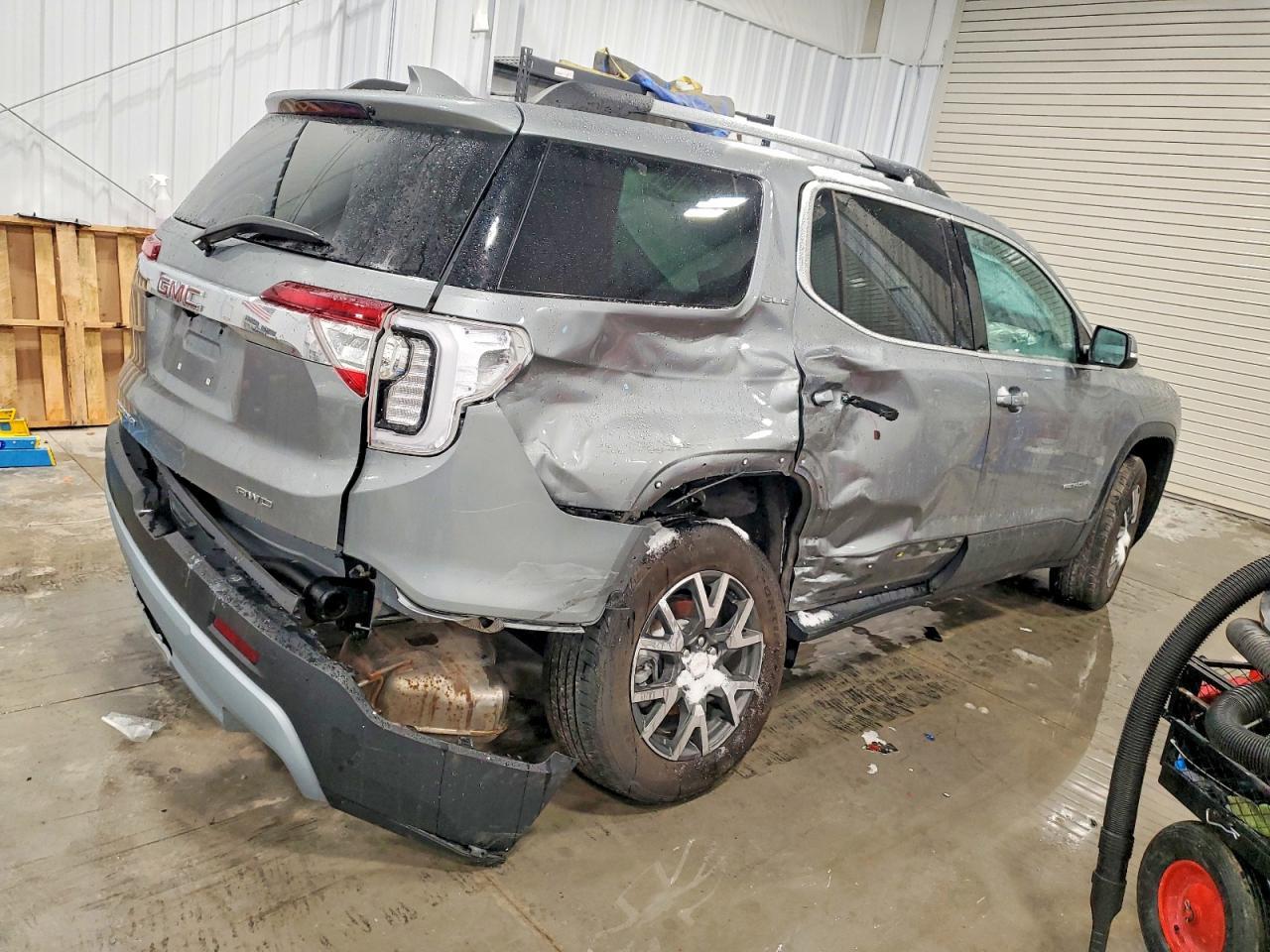 2023 GMC Acadia Sle - Фото 3