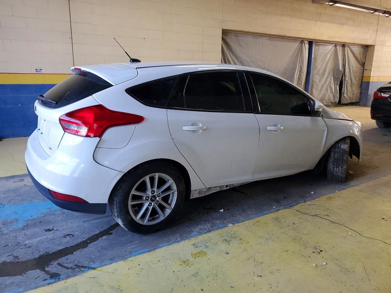 2018 Ford Focus Se - Фото 3