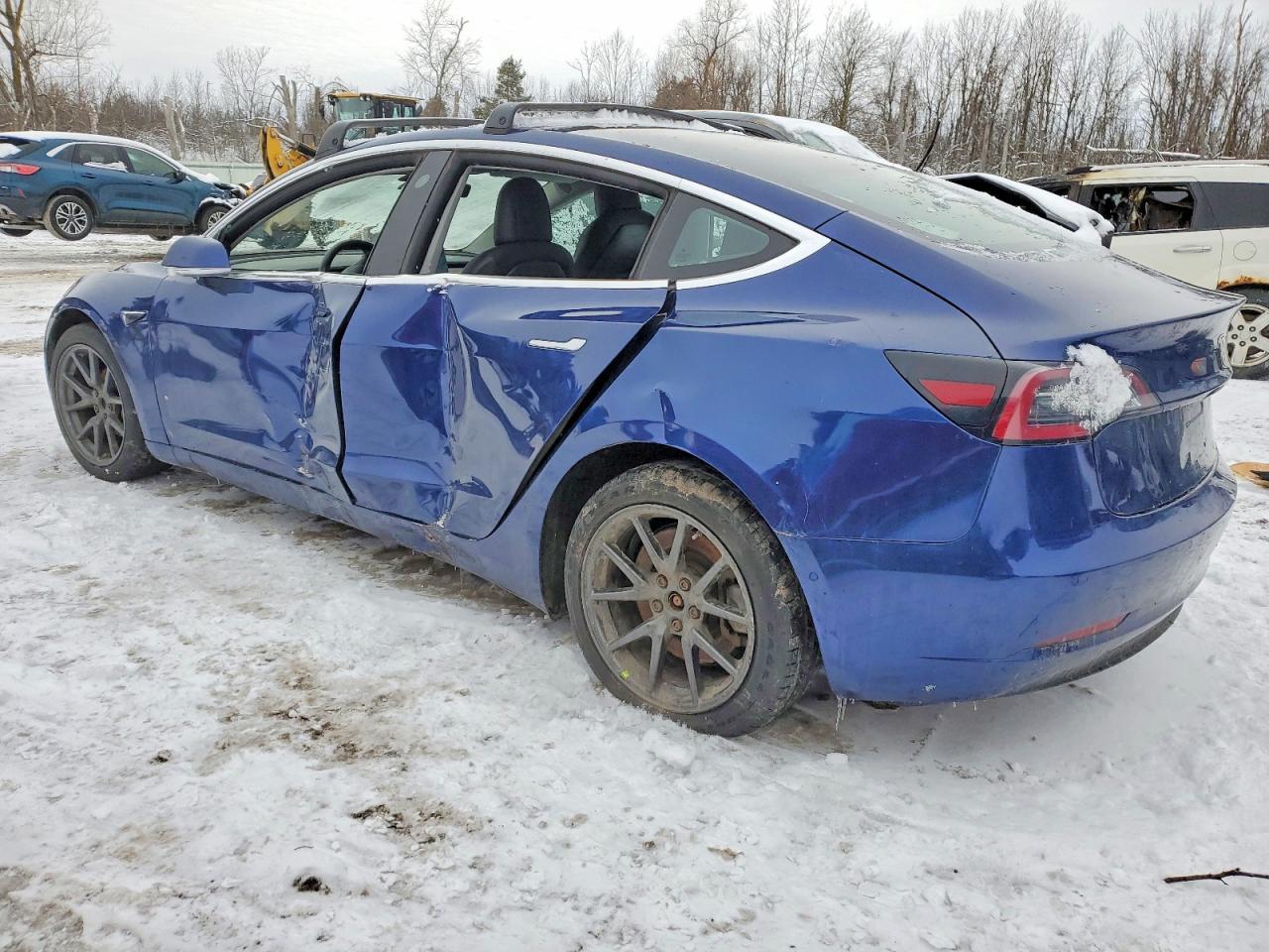 2018 Tesla Model 3 - Фото 2