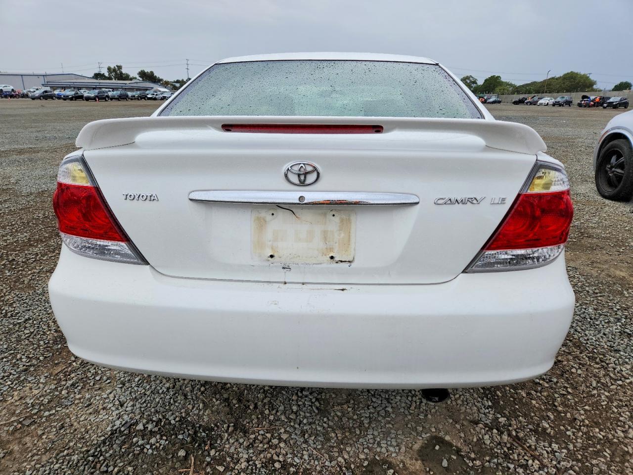 2003 Toyota Camry Le - Фото 6