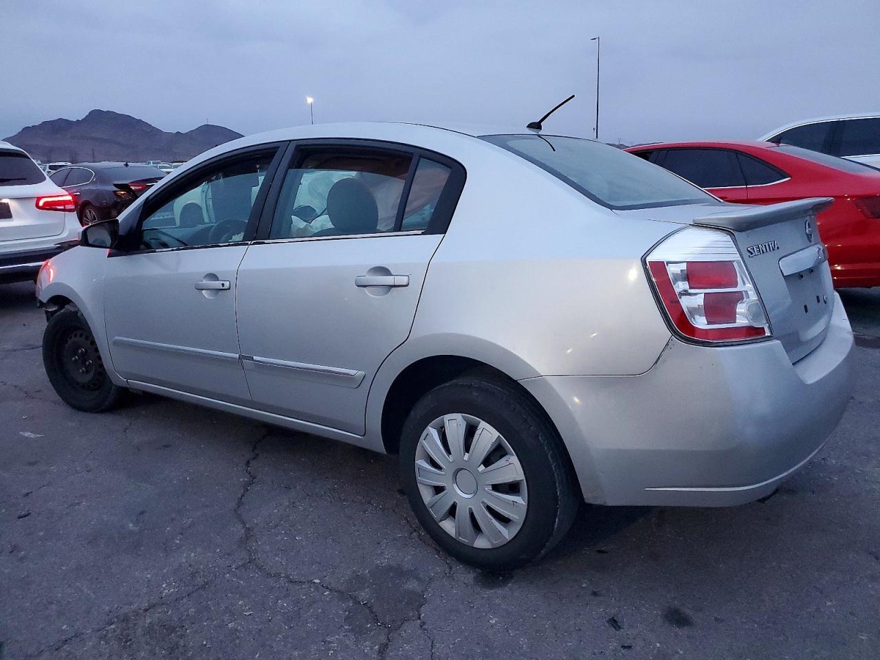 2012 Niss Sentra 2.0 - Фото 2