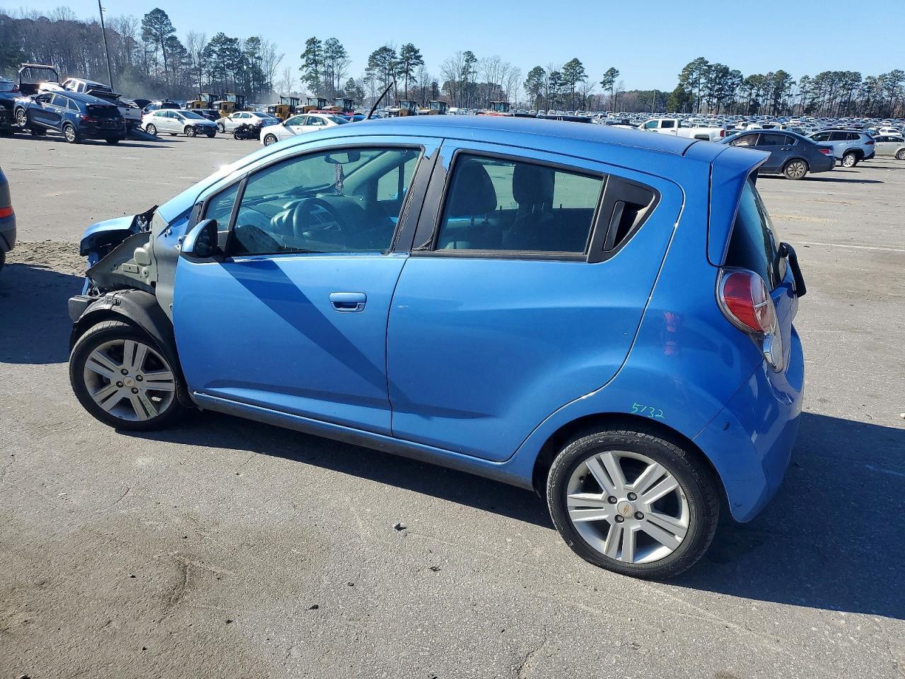 2014 Chevrolet Spark 1Lt - Фото 2