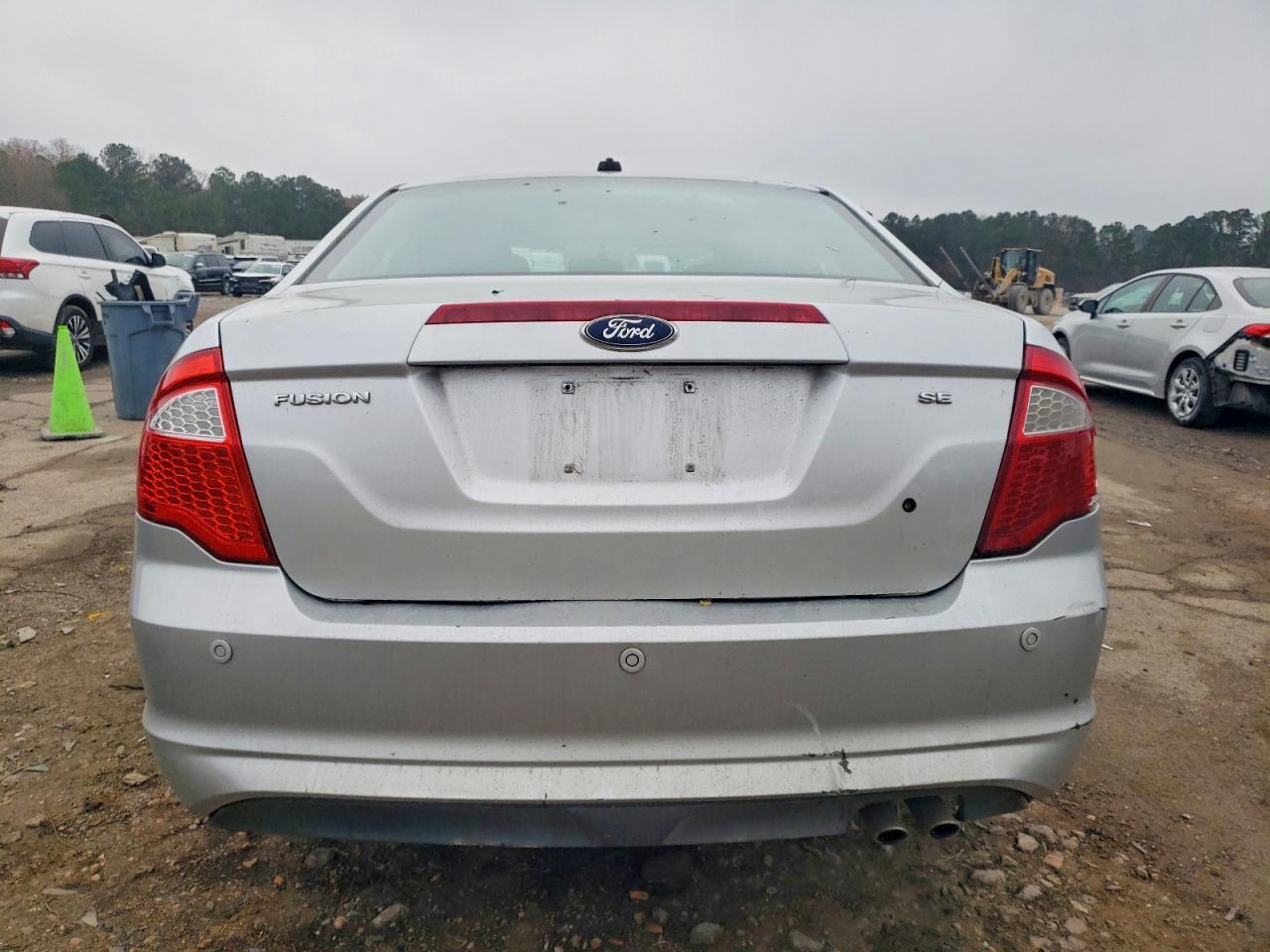 2011 Ford Fusion Se - Фото 6