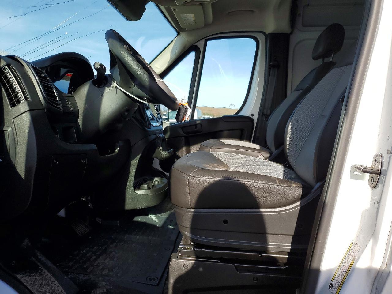 2025 Ram Promaster 2500 Delivery Van - Фото 7