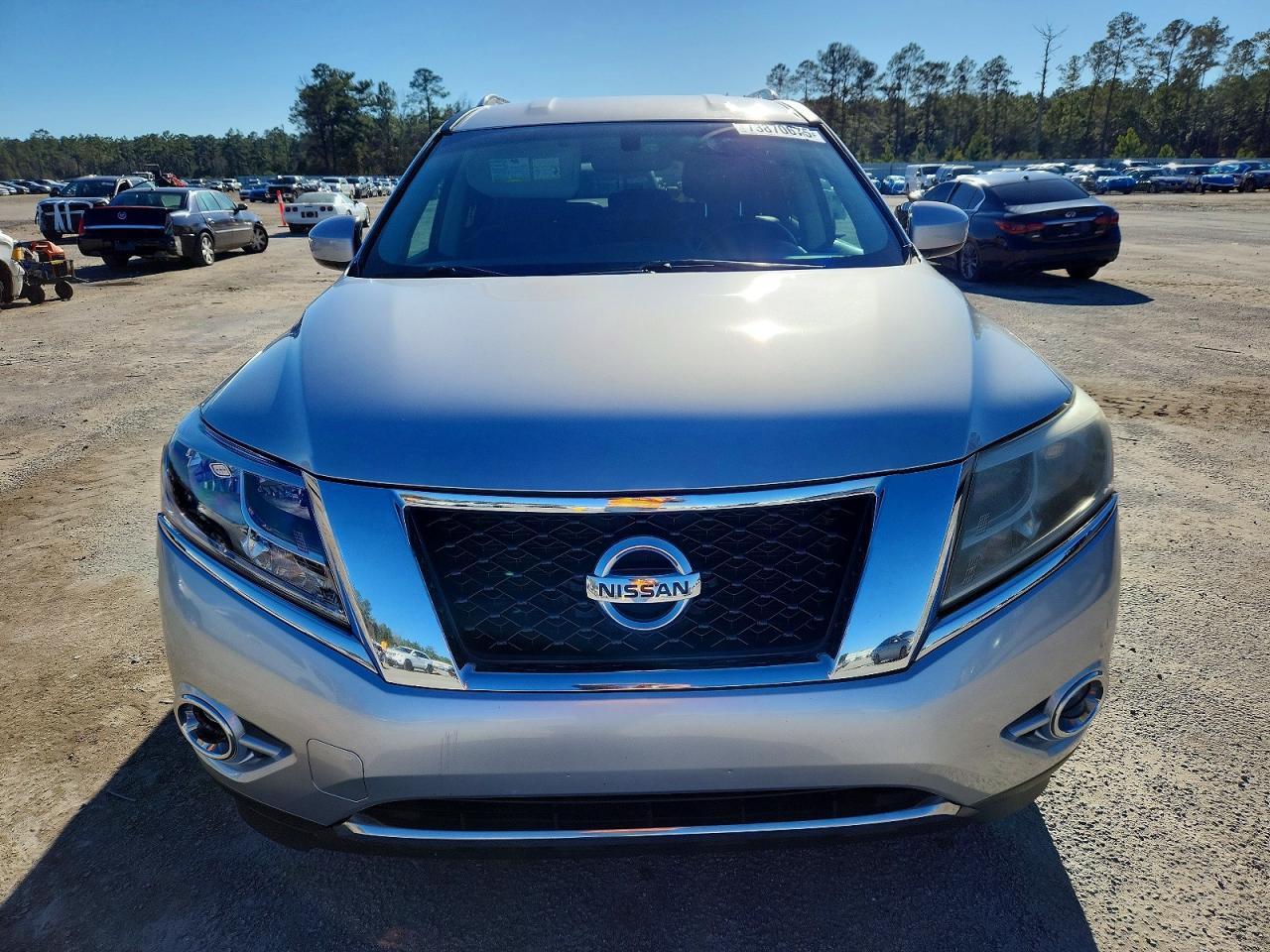 2014 Nissan Pathfinder S - Фото 5